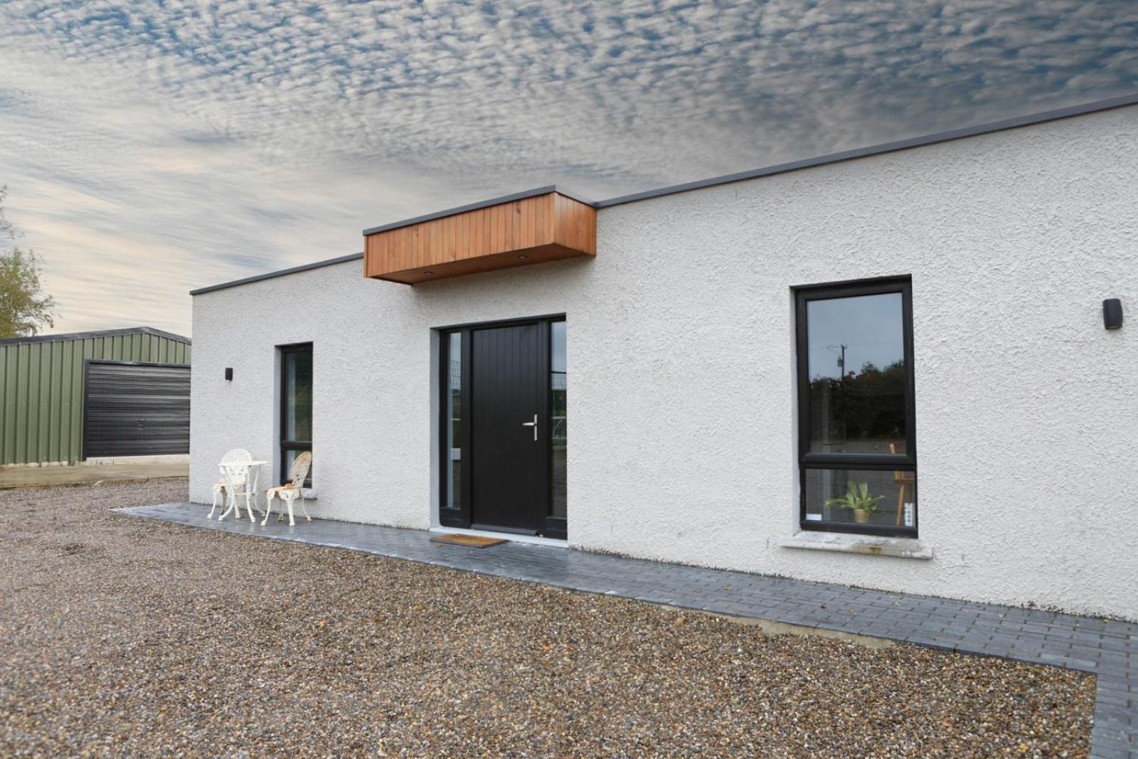 5* Self Catering Vila Nenagh Exterior foto